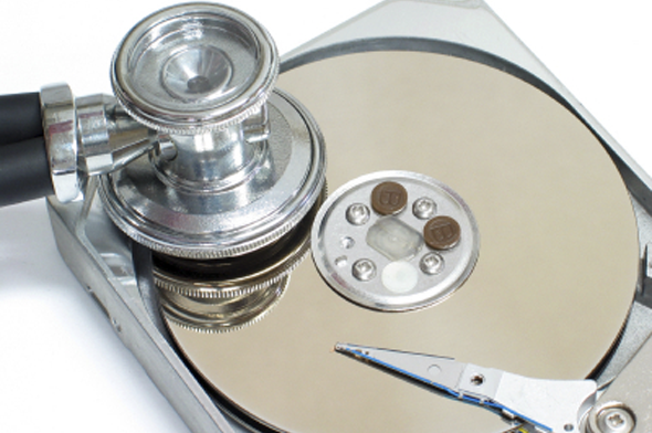 ¿Necesitas reparar el disco duro o recuperar tus datos?